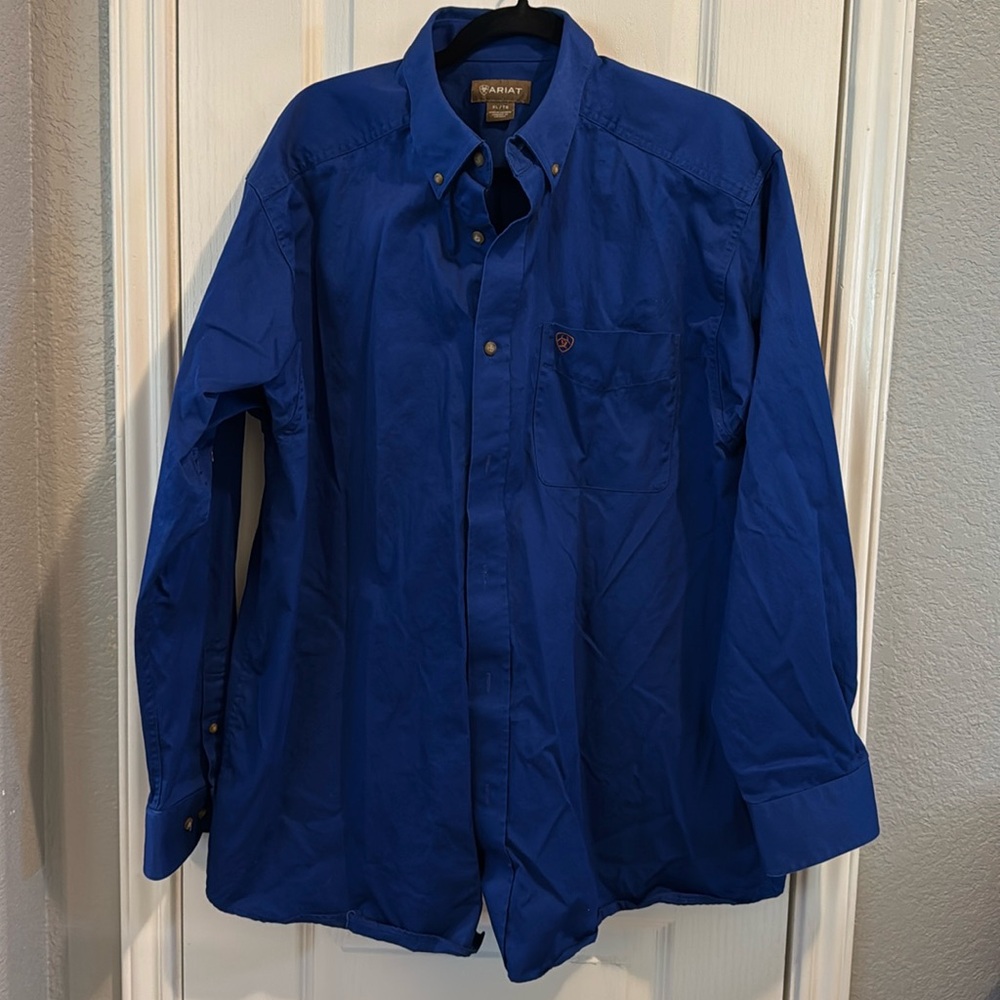 Men’s Ariat Long Sleeve Shirt